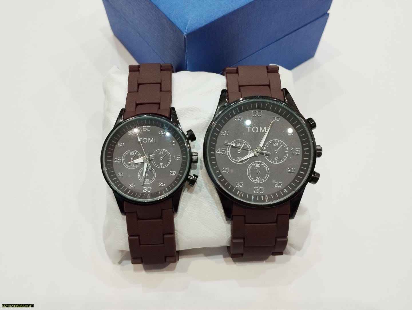 Couple's Casual Analogue Watch